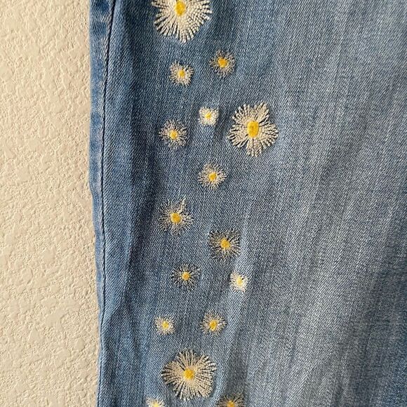 Logo Lori Goldstein embroidered boyfriend fit jeans - Picture 2 of 9